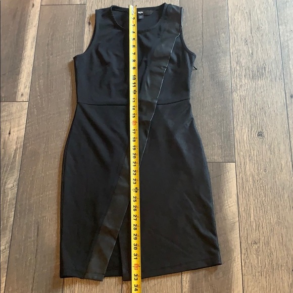 Black dress with faux leather trim - Picture 7 of 12